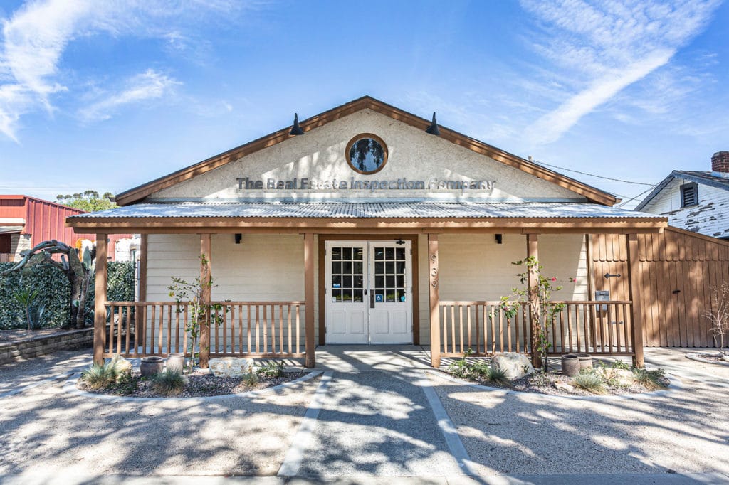 Building for Rent in Ramona CA
